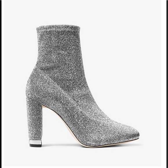 Michael Kors Shoes - ♥️HOST PICK♥️ Michael Kors NWT Mandie Booties